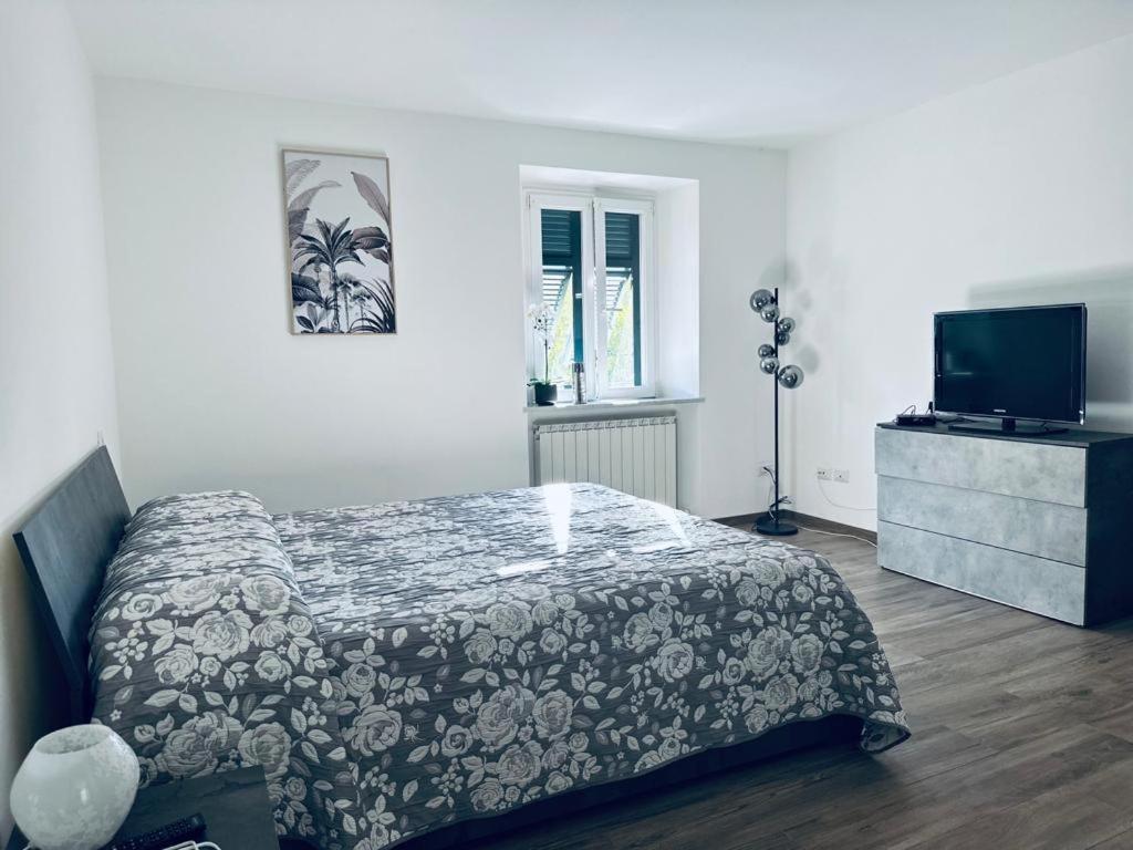 Stain Bridge Apartment San Pietro Vara Екстериор снимка
