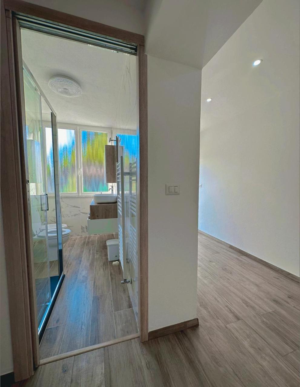 Stain Bridge Apartment San Pietro Vara Екстериор снимка